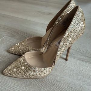 Steve Madden Metallic Sequin Varcity Heels 8.5